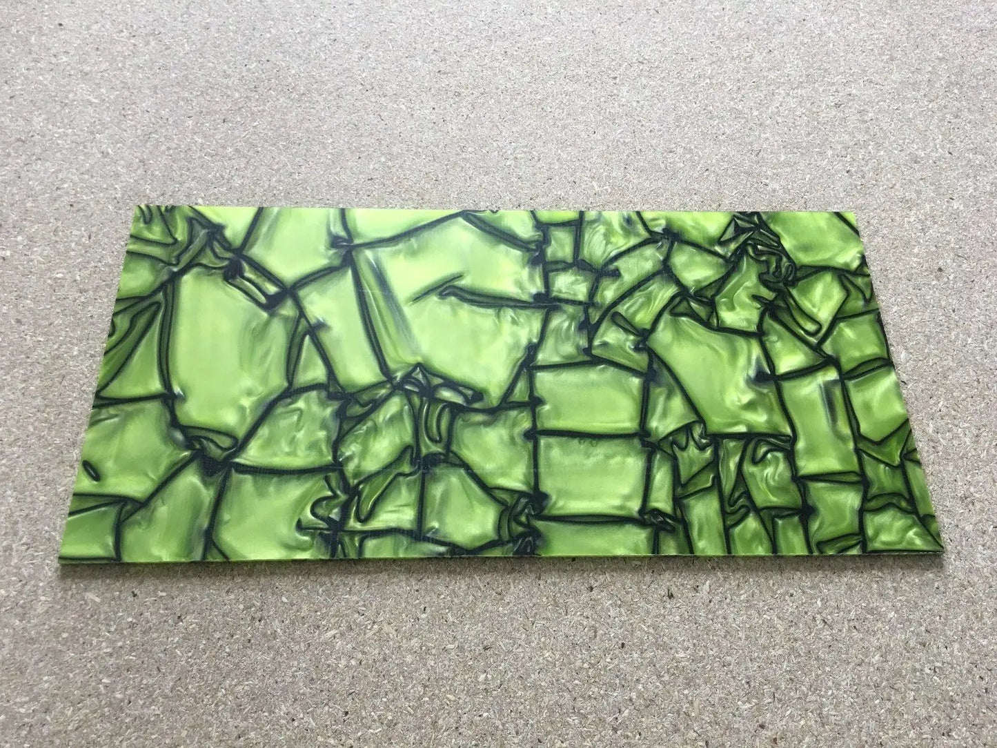 Kirinite Toxic Green Craft Sheet 300mm x 150mm x 3mm - UK Pen Blanks